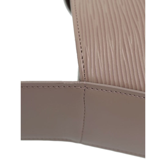 Louis Vuitton Epi Reverie Bag Black - Picture 6 of 9